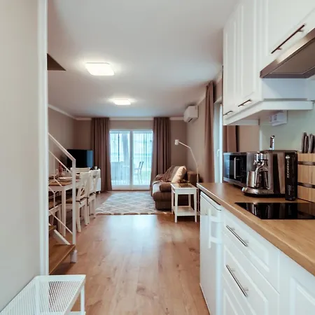 Part Apartman - B Epuelet - Privat Vizparttal Holiday home