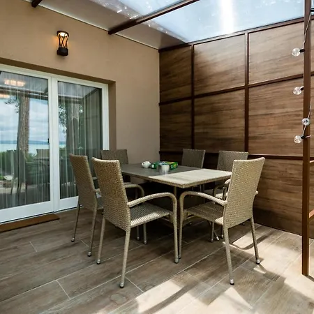 Vakantiehuis Part - B Epuelet - Privat Vizparttal *